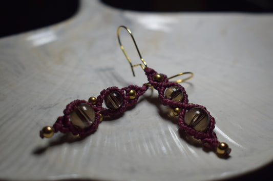 Boucles d'oreilles en macramé & quartz fumé