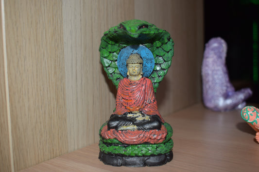 Bouddha shakyamuni protégé par le roi naga muchalinda