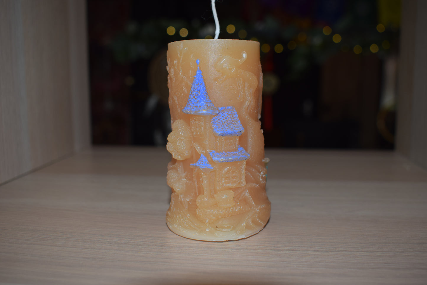 Bougie orange sorcière artisanale