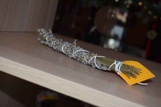 Fagot de lavande fumigation