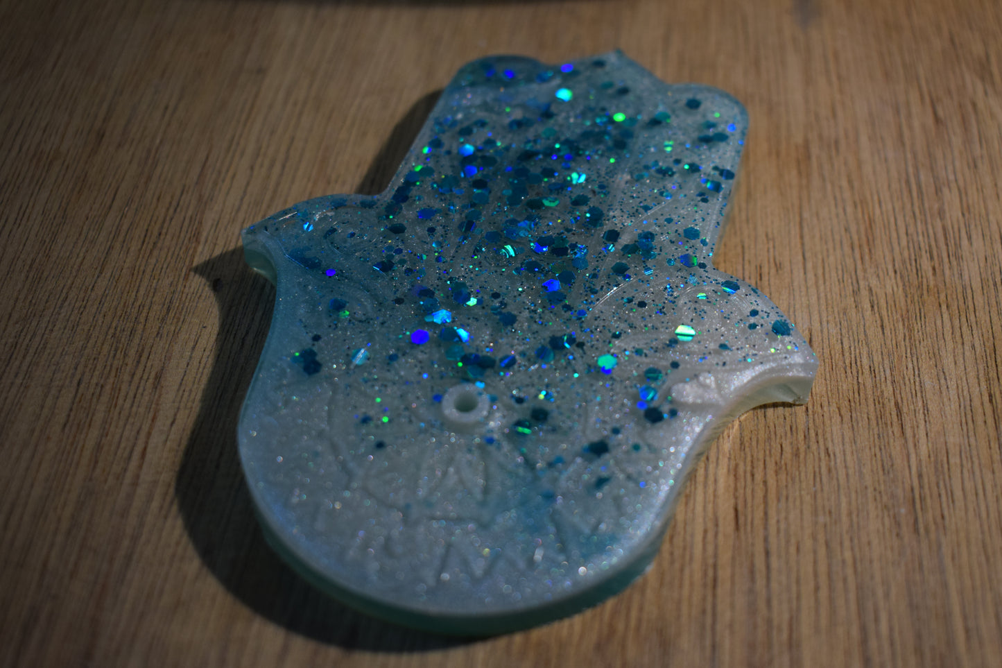 Porte encens en forme de main de fatima