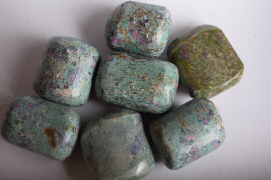 Rubis Fuchsite 28mm Inde