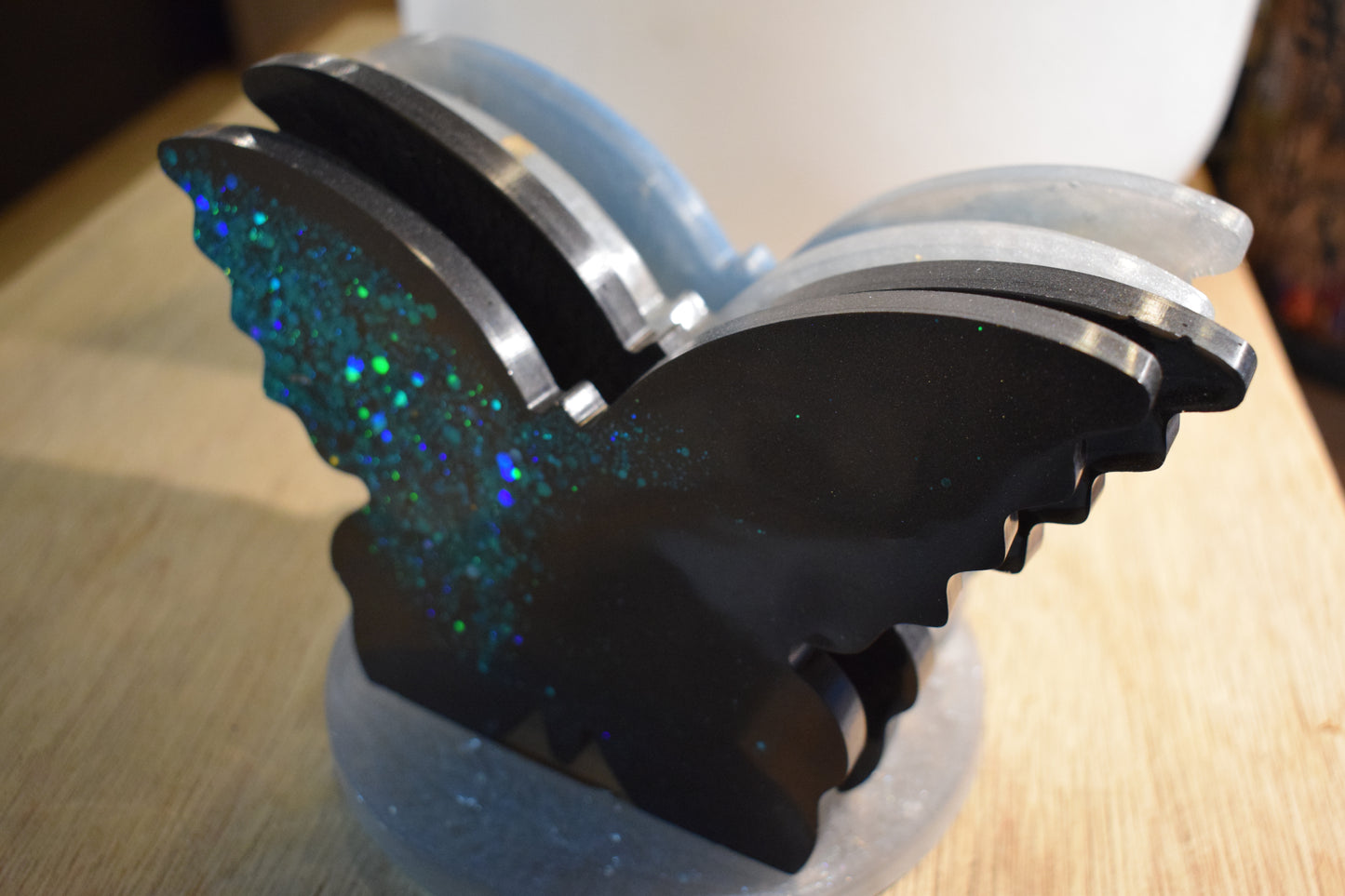 Sous verre papillon résine