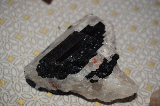 Tourmaline quartz blanc 65mm Pakistan