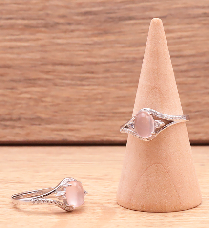 Bague en argent 925 Rhodié avec Quartz Rose AA+