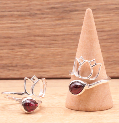 Baguer en argent 925 avec Grenat Rhodolite AAA