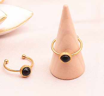 Bague Essentiana en Acier Inoxydable avec Onyx – Qualité A