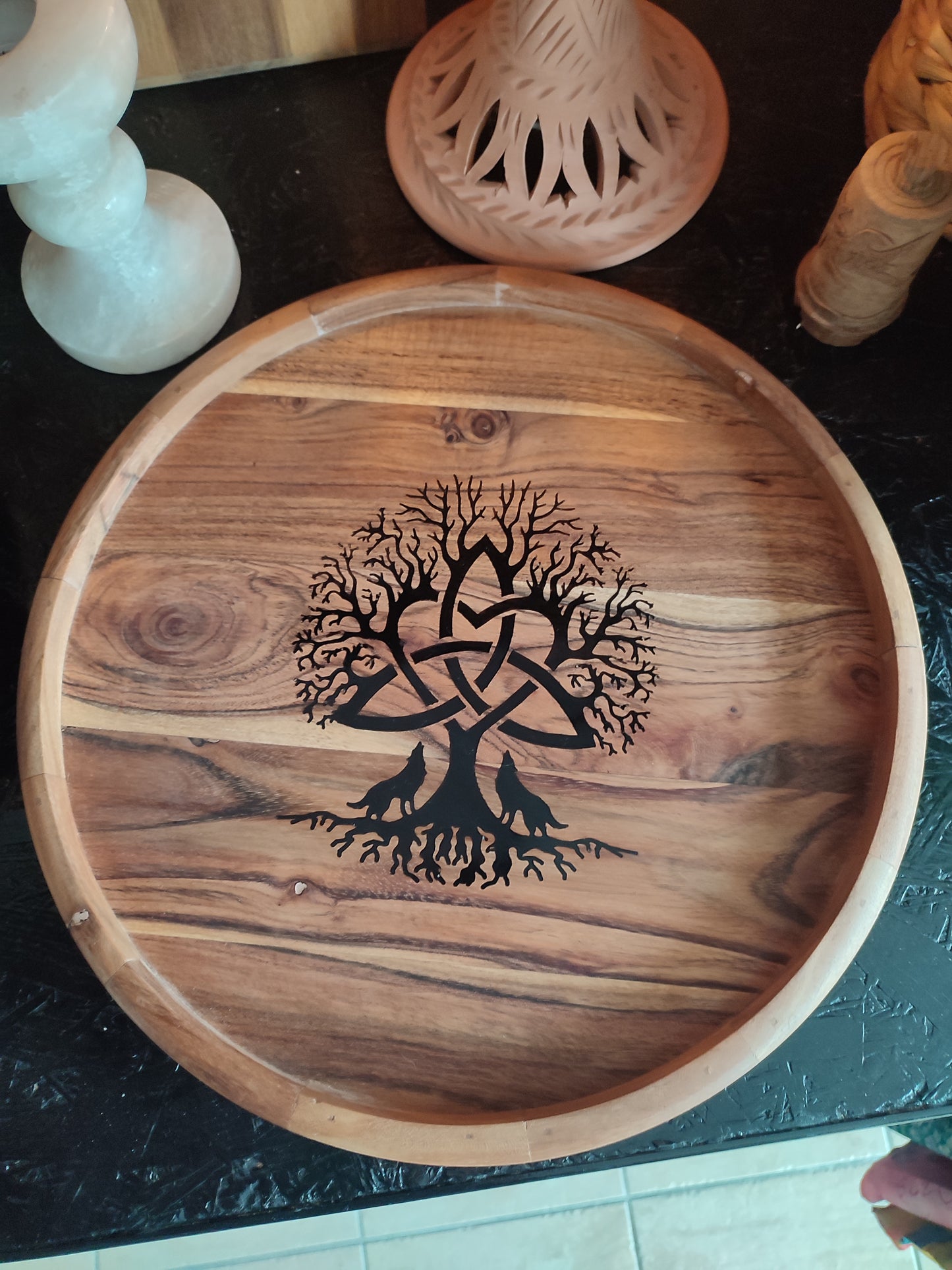 Plateau Rond de diamètre 38cm arbre de vie celtique